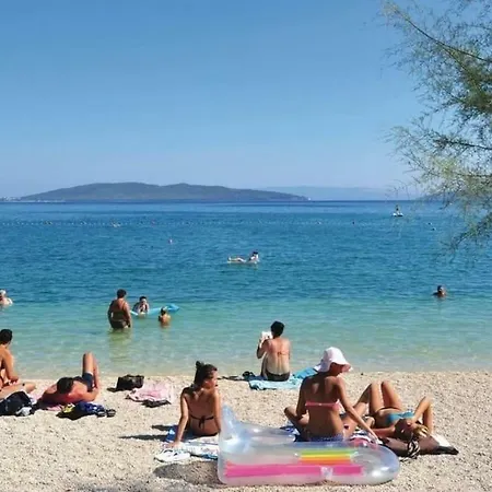 Kiki * Kaštela